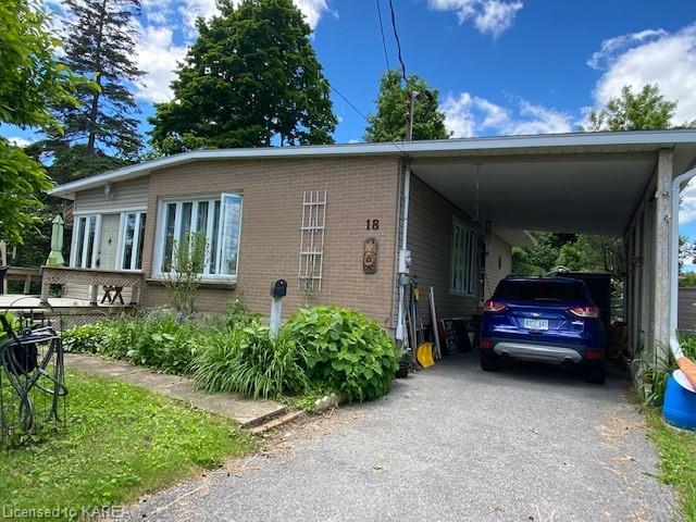 18 FAIRFIELD Boulevard, Amherstview, Ontario (ID 40278016)