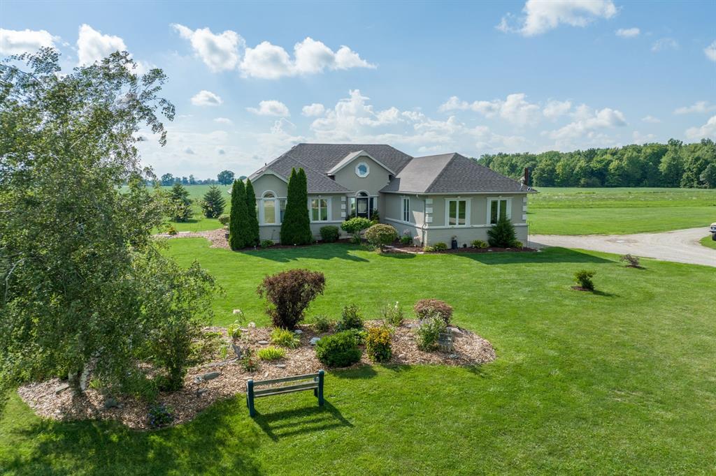 4546 LAMBTON Line, Dawn-euphemia, Ontario (ID 23004172)