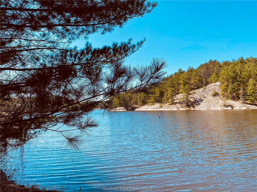 307 Lakeview Drive, Alban, Ontario (ID 2094773)