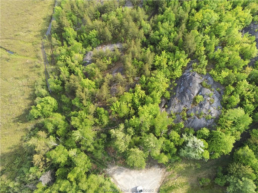 PCL 12214 Brookfield, Sudbury, Ontario (ID 2095546)