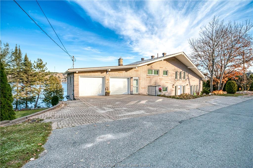 644 Dew Drop Road, Sudbury, Ontario (ID 2108843)
