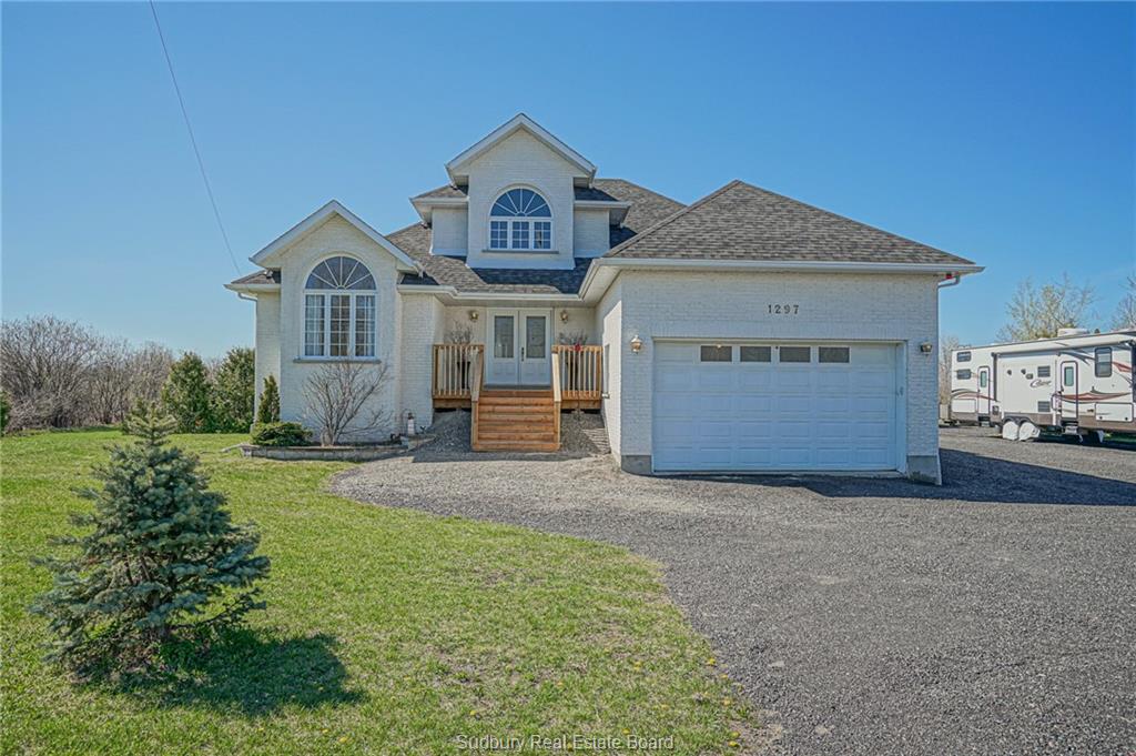 1297 Dominion Drive, Hanmer, Ontario (ID 2085370)