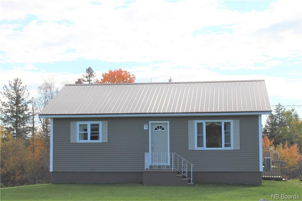21 Russell & Swim Street, Doaktown, New Brunswick (ID NB064773)