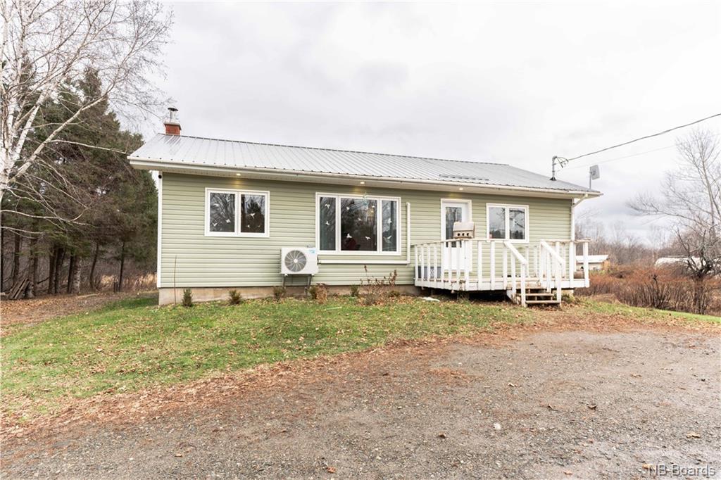 1380 Route 105, Southampton, New Brunswick (ID NB082456)