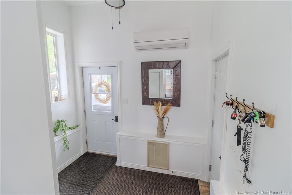 949 West River Road (ID NB103534)