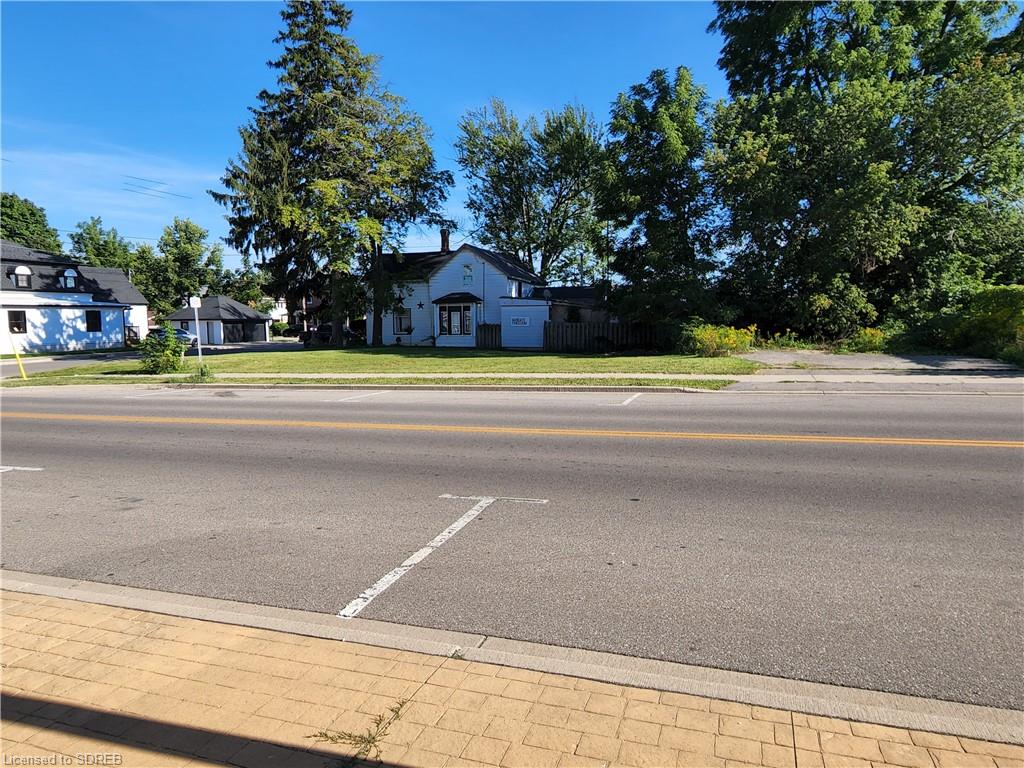 154 ROBINSON Street, Simcoe, Ontario (ID 40315595)