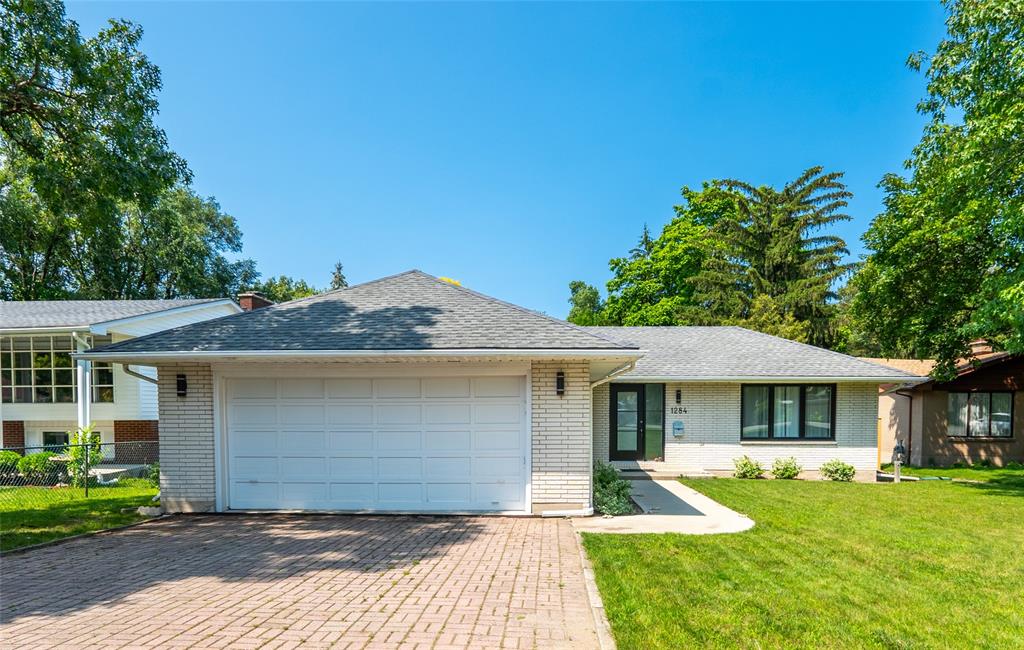 1284 LAKESHORE Road, Sarnia, Ontario (ID 23015041)