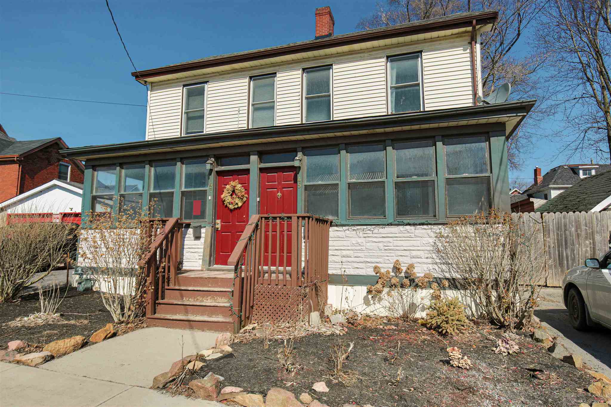 45-47 Raglan Road, Kingston, Ontario (ID K21001566)
