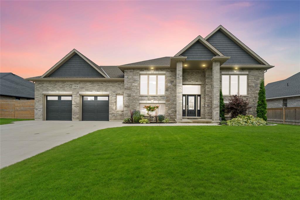 3964 CULLEN Drive, Plympton-wyoming, Ontario (ID 23017183)