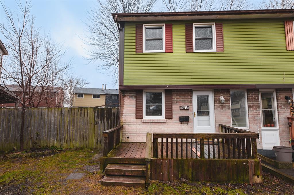 439 CARDIFF Place, Sarnia, Ontario (ID 23003402)
