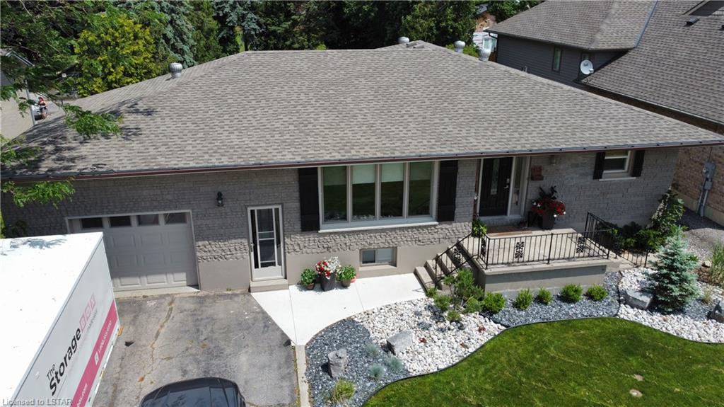415 ALBERT Street, Strathroy, Ontario (ID 40281526)