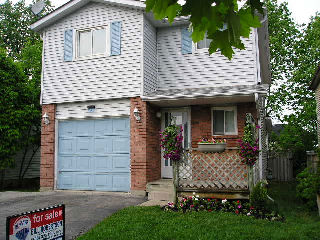 195 HICKLING TL , Barrie, Ontario (ID 071339)