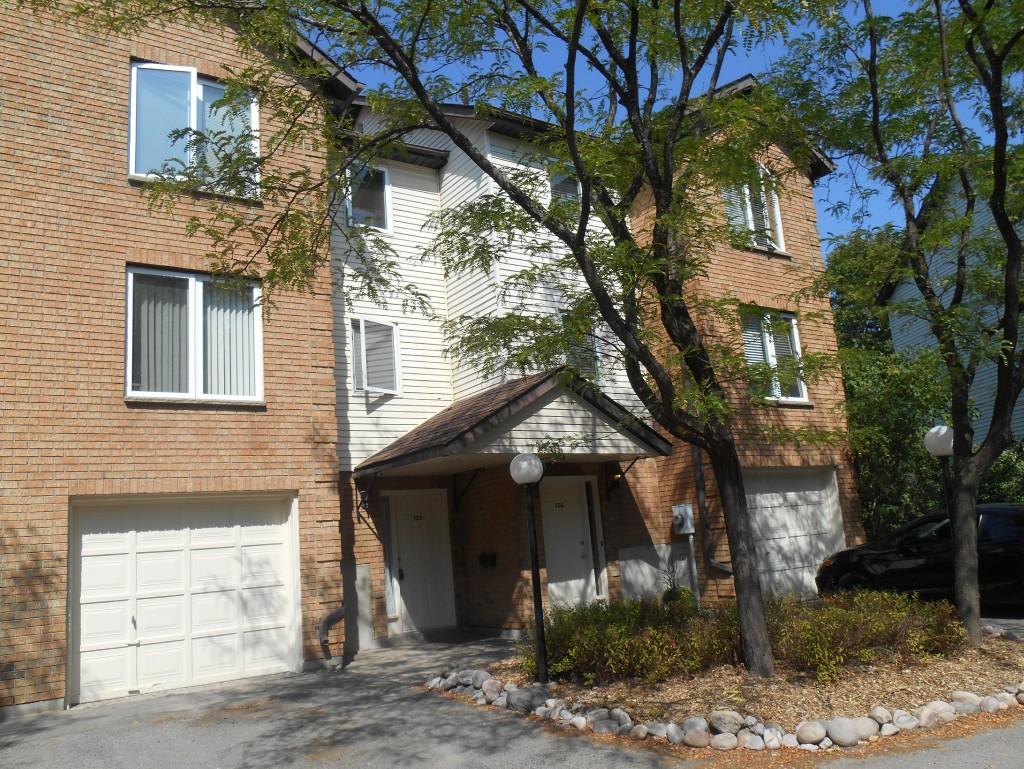 2650 MARSDALE DR 105, Peterborough, Ontario (ID 287300005)
