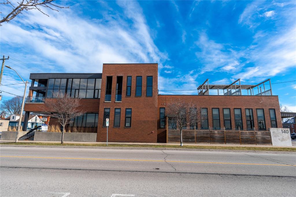 140 FRONT Street, Sarnia, Ontario (ID 24027172)