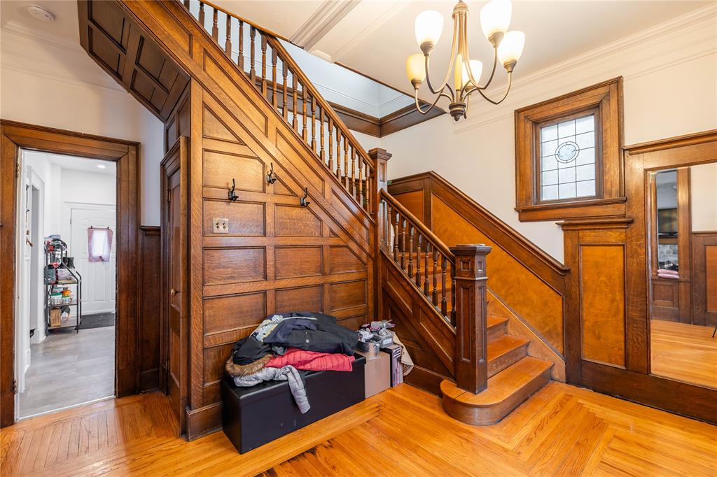 140 FRONT Street, Sarnia, Ontario (ID 24027172)