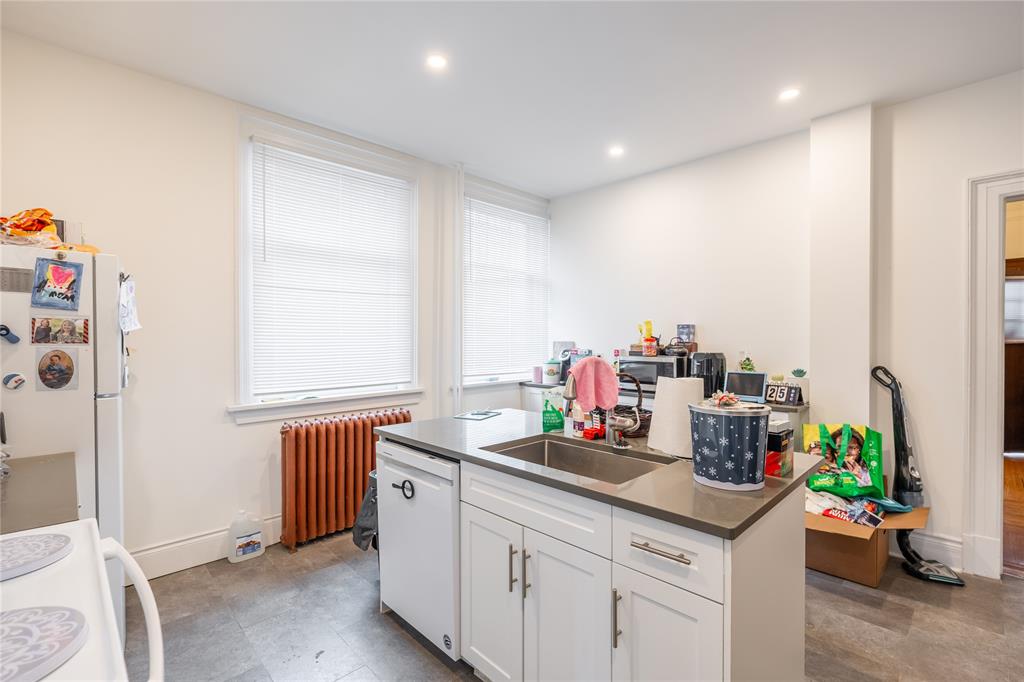 140 FRONT Street, Sarnia, Ontario (ID 24027172)