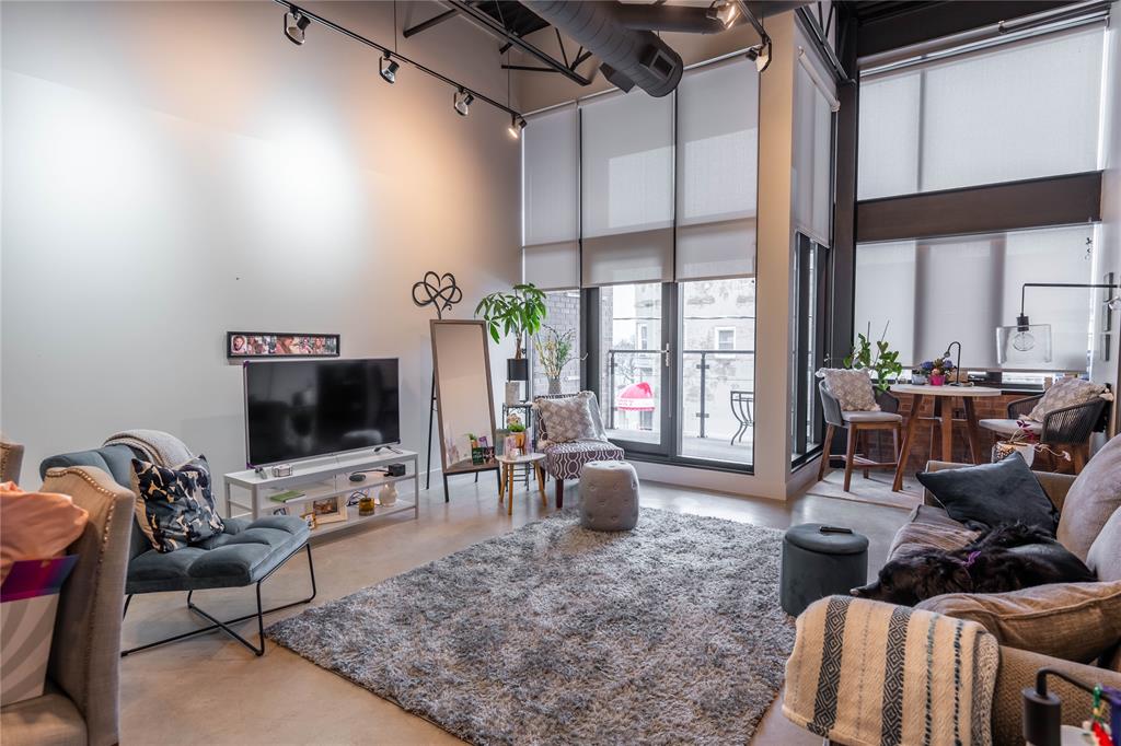 140 FRONT Street, Sarnia, Ontario (ID 24027172)