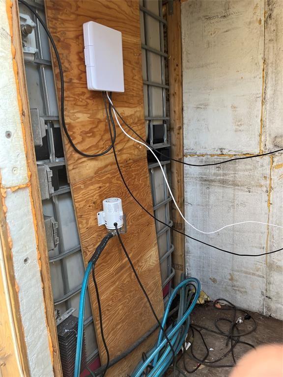 110 DAVIS Street, Sarnia, Ontario (ID 25015648)