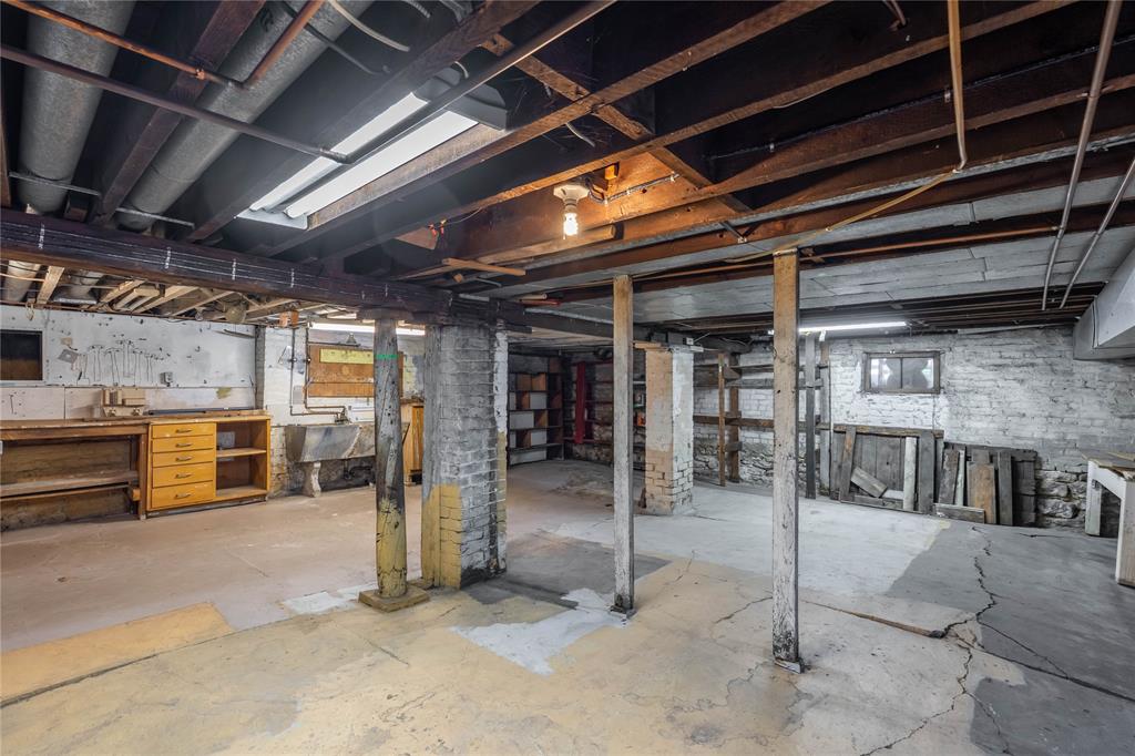 223 GEORGE Street, Sarnia, Ontario (ID 25015851)