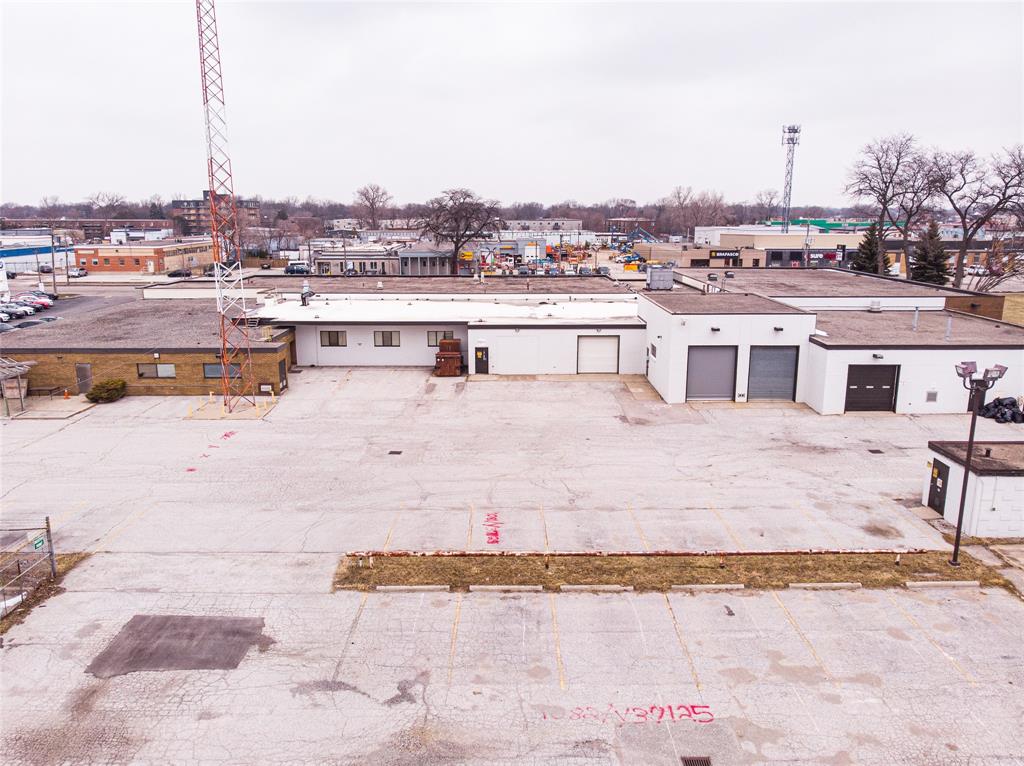 815 CONFEDERATION Street Unit# A,B,C,YARD, Sarnia, Ontario (ID 25018995)