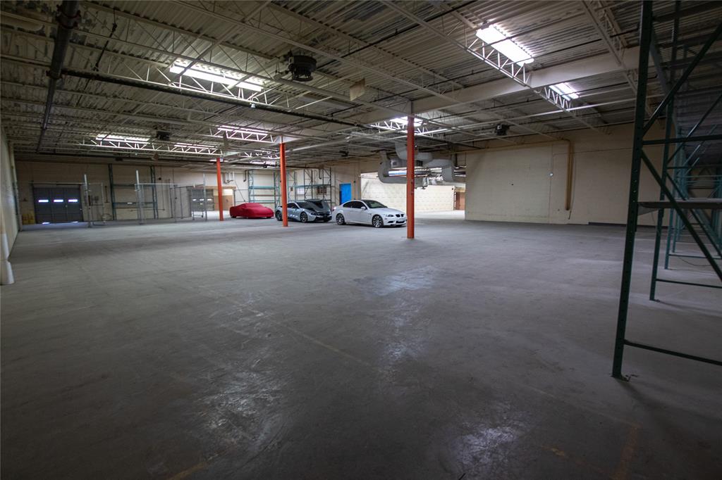 815 CONFEDERATION Street Unit# A,B,C,YARD, Sarnia, Ontario (ID 25018995)