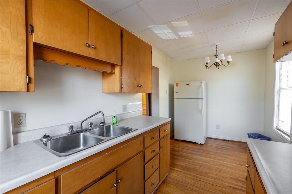 195/ 197 Euphemia Street, Sarnia, Ontario (ID 25021529)