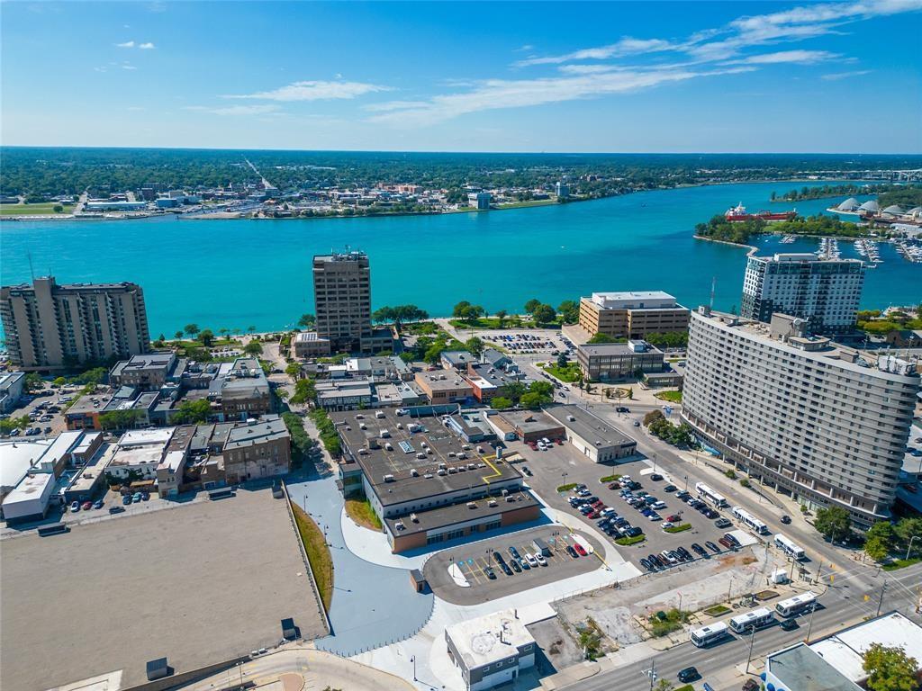 162 LOCHIEL Street Unit# 102, Sarnia, Ontario (ID 25022242)