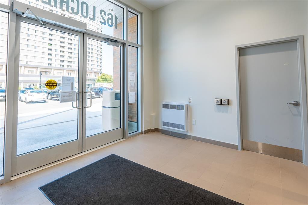 162 LOCHIEL Street Unit# 102, Sarnia, Ontario (ID 25022242)