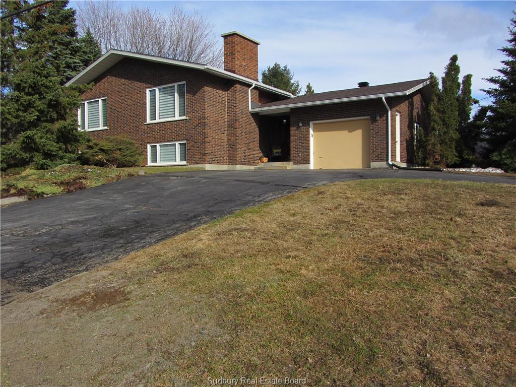 631 Loach's Road, Sudbury, Ontario (ID 2084915)