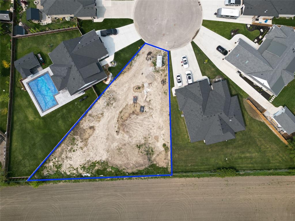6709 LINCOLNSHIRE Court, Plympton-wyoming, Ontario (ID 23003301)