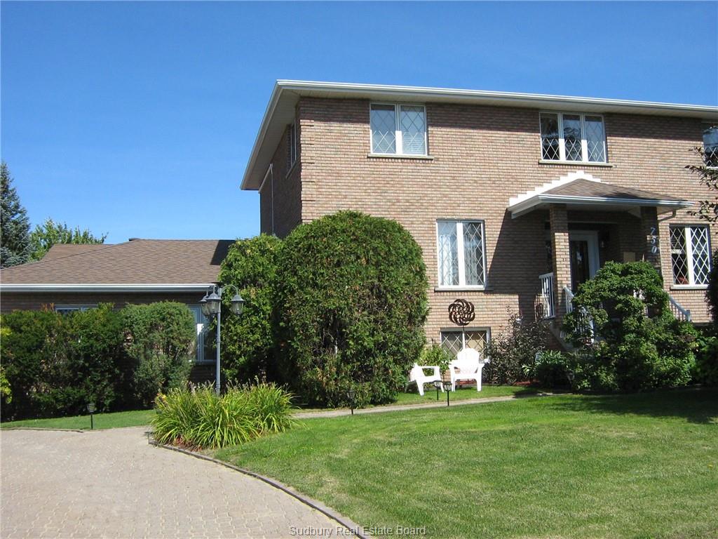 750 Grandview Boulevard, Sudbury, Ontario (ID 2080669)