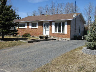 852 PARKVIEW , Garson, Ontario (ID 071472)