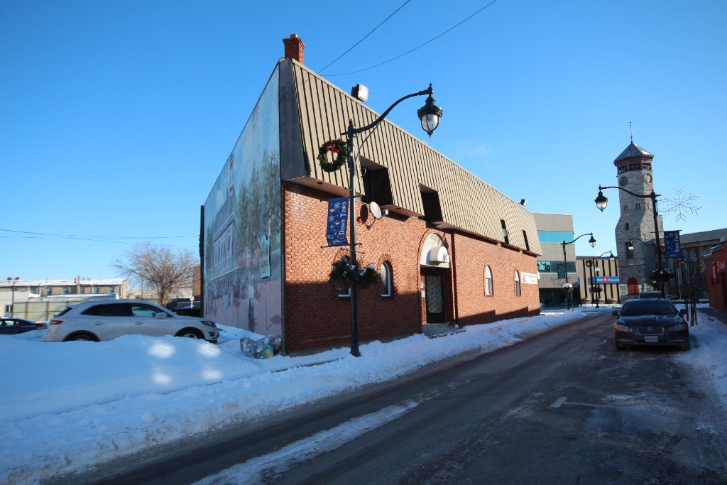 2 KING ST, Quinte West, Ontario (ID 403910050)