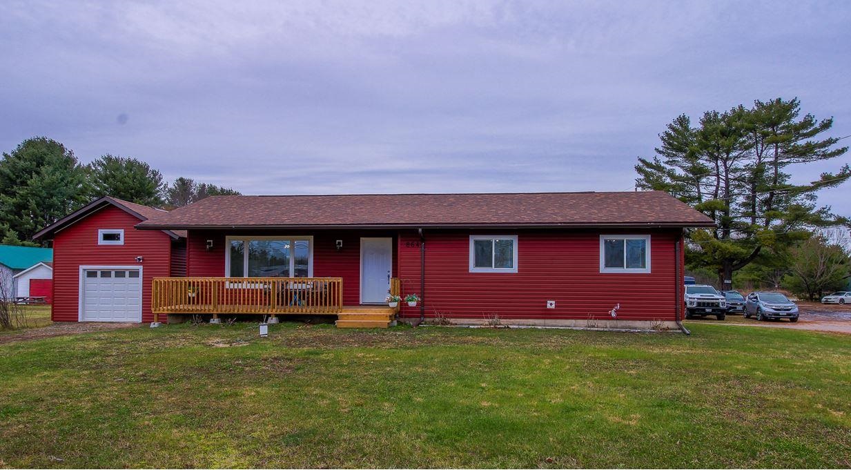 864 Frontenac Street, Sault Ste. Marie, Ontario (ID SM223048)
