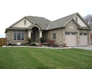 252 SECOND ST, Strathroy, Ontario (ID 494971)