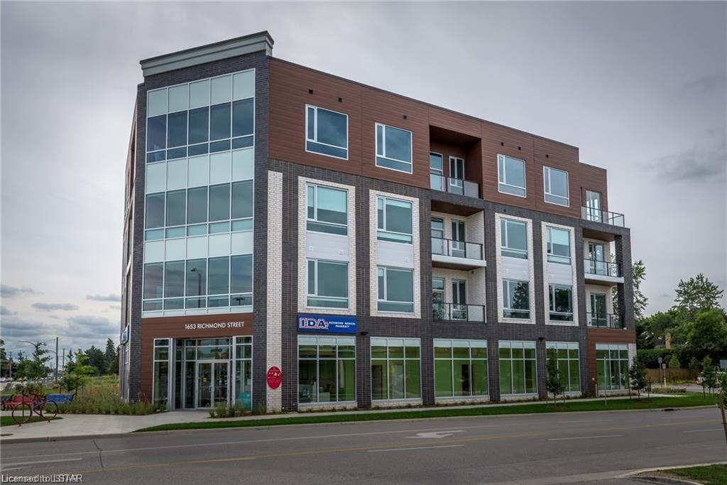 1653 RICHMOND Street Unit# 303, London, Ontario (ID 238796)