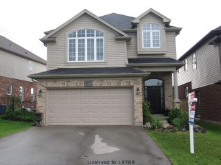1229 NORTH WENIGE DR, London, Ontario (ID 521531)