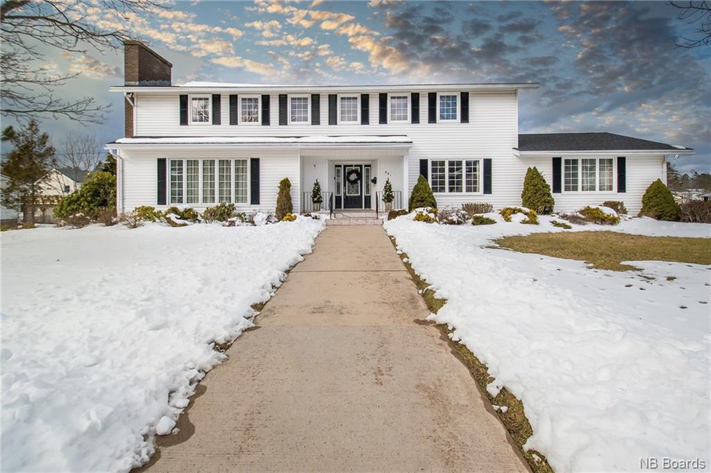 991 Mollins Drive, Saint John, New Brunswick (ID NB052832)