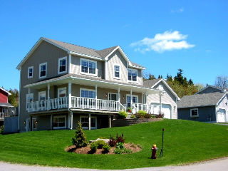 124 RIVERSHORE DR, Saint John, New Brunswick (ID 082111)