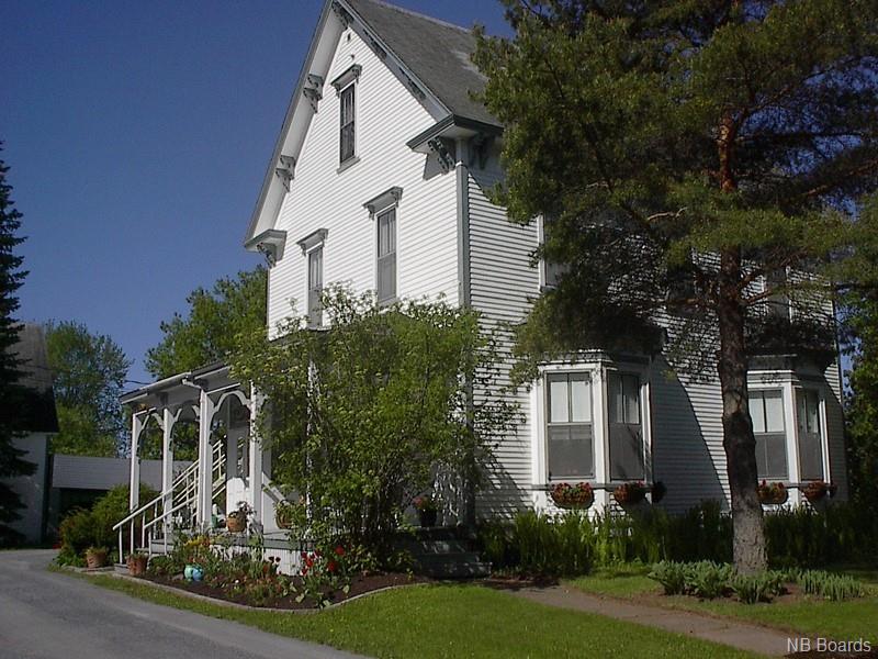 977 Main Street, Sussex, New Brunswick (ID NB052056)