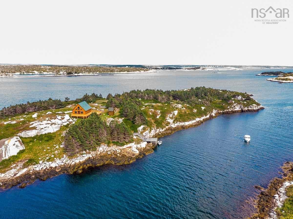8 Simmons Island Way, West Dover, Nova Scotia (ID 202126777)