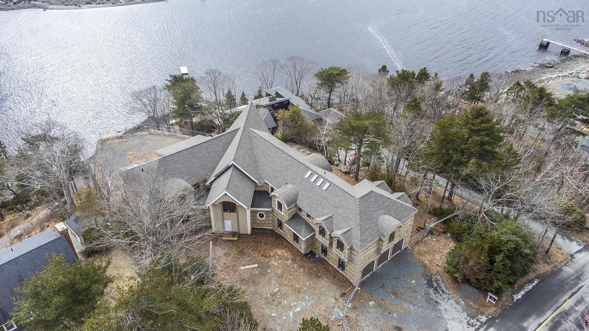 1358 Shore Drive, Bedford, Nova Scotia (ID 202205292)