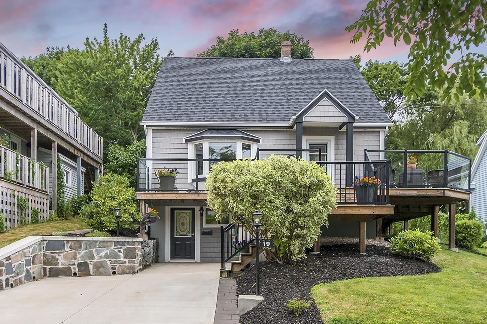 19 Central Avenue, Halifax, Nova Scotia (ID 202219074)