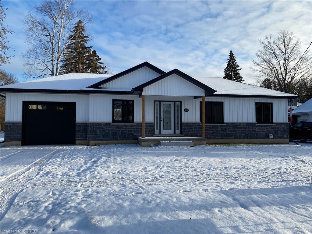 219 MCNAB Street W, Port Dover, Ontario (ID 40196901)