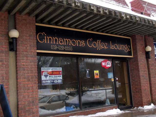 22-24 ARGYLE STREET, Simcoe, Ontario (ID S14010036)