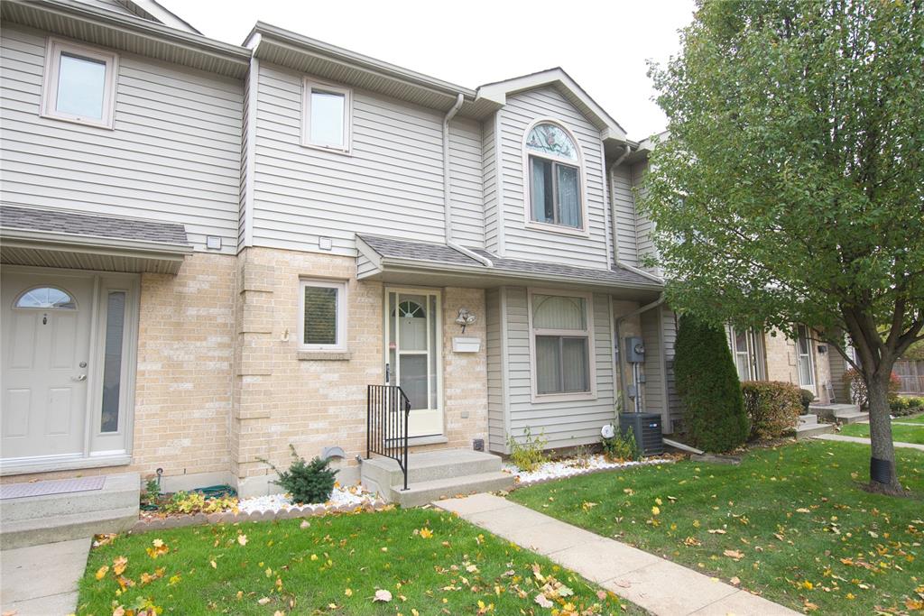 27 YORK Crescent Unit# 7, Sarnia, Ontario (ID 20014687)