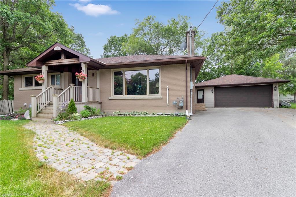 7 LENNOX Place, Amherstview, Ontario (ID 40279859)