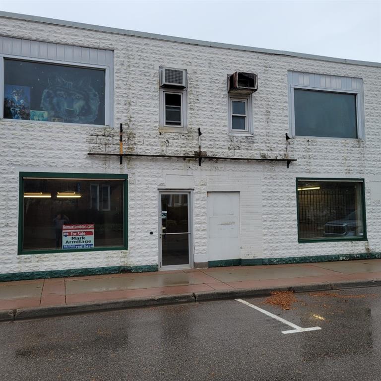 53-55 KING Street West, Lambton Shores, Ontario (ID 21020477)