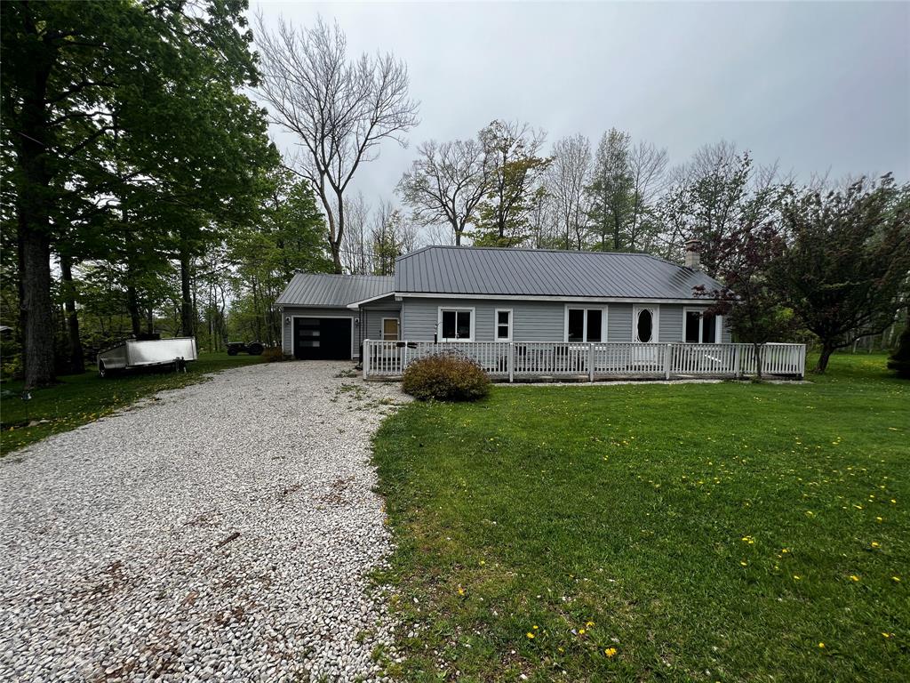 11 NOBLE Drive, Miller Lake, Ontario (ID 22009564)