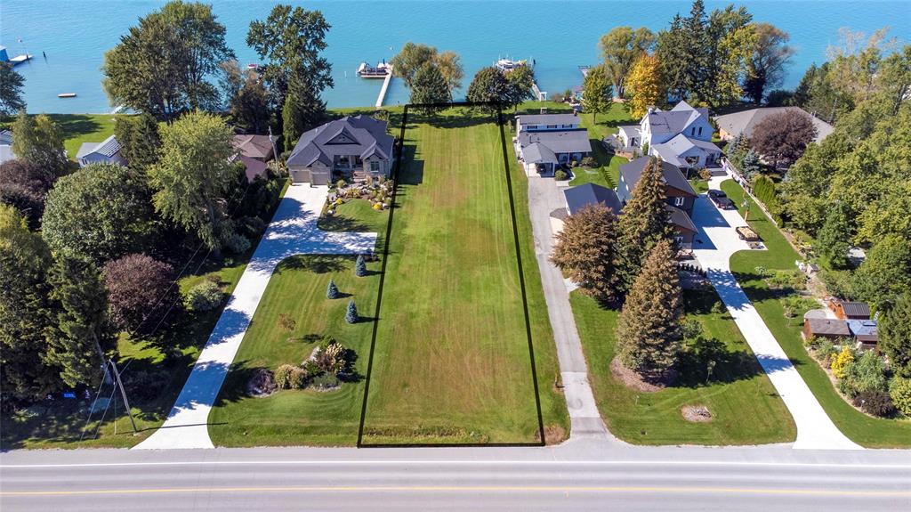 LOT 32 PLAN 29 ST CLAIR Parkway, St. Clair, Ontario (ID 21019644)